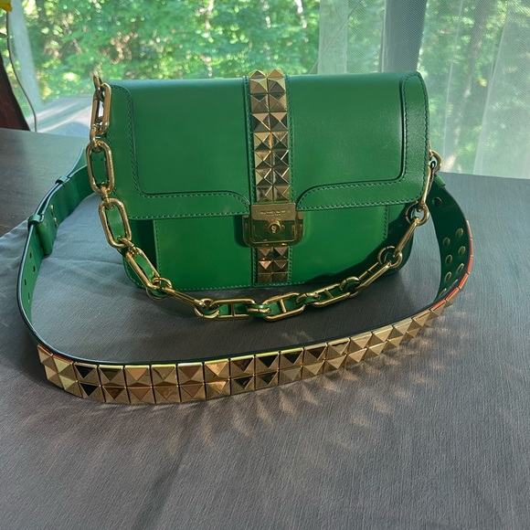 Michael Kors Collection Italy lime green with Amazing gold tone hardware design. - Picture 3 of 9